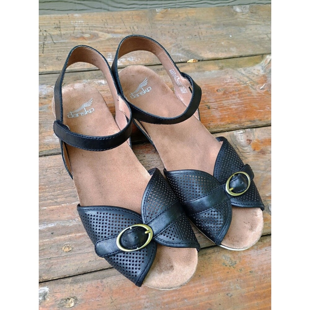 Dansko Vanna Black Leather Perforated Wedge Sandals Buckle Ankle Strap 39 US 8.5